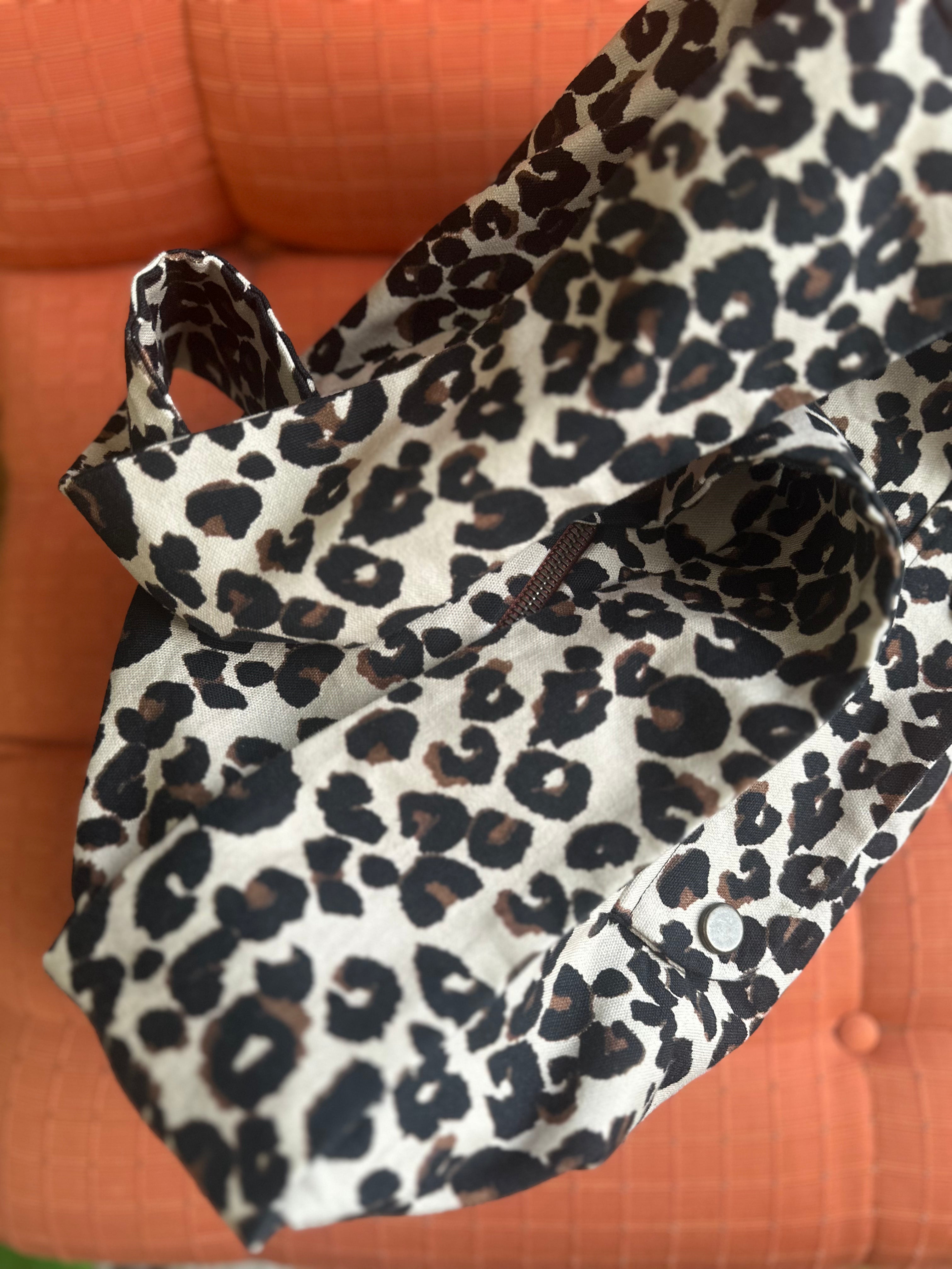 POLLY ECRU MESSENGER BAG