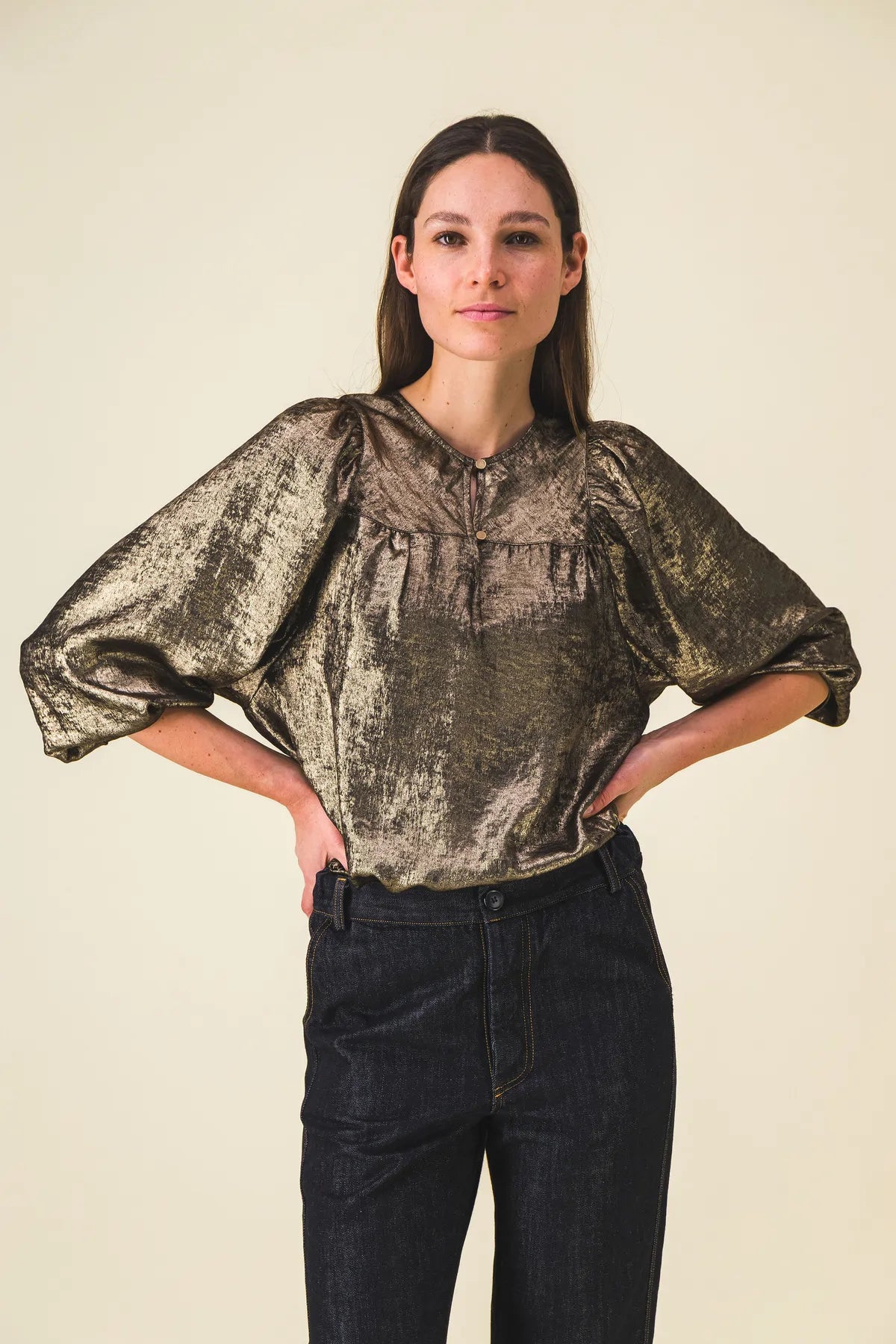 Blouse-doree-philo_Ah25_4.webp