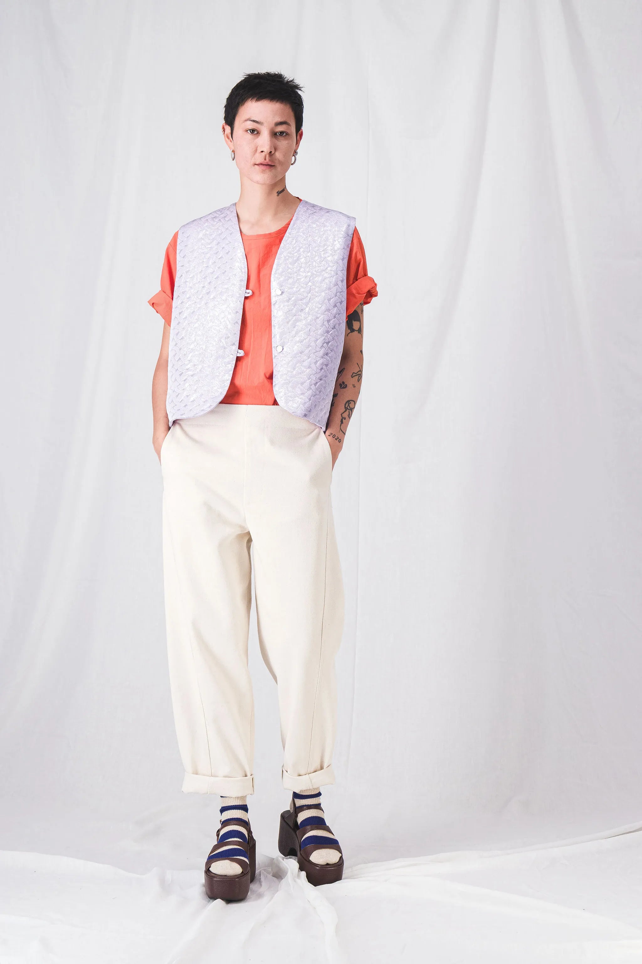 purple_lurex_sleeveless_vest_1