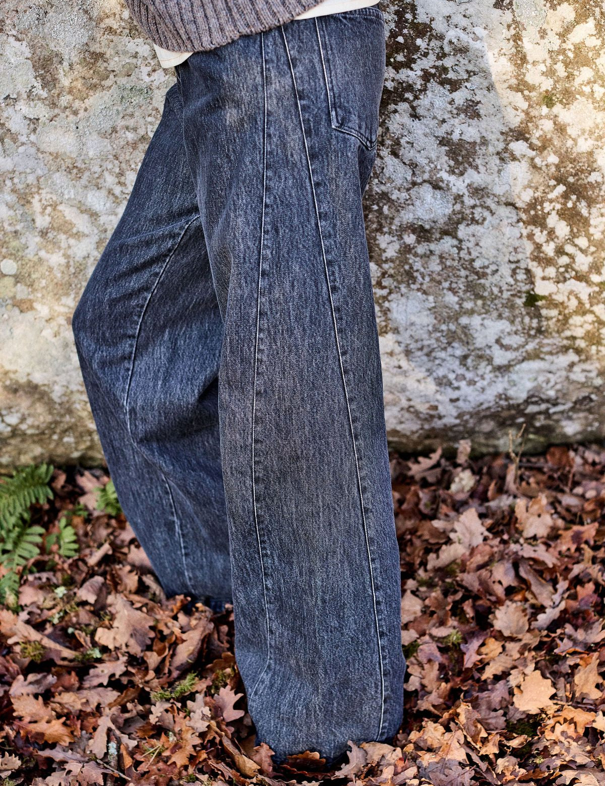 Jean-wide-leg-femme-joseph-noir-delave-pantalon_Sixsoeurs_Ah26bd4.jpg