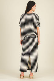BLACK AND WHITE SOKO SKIRT