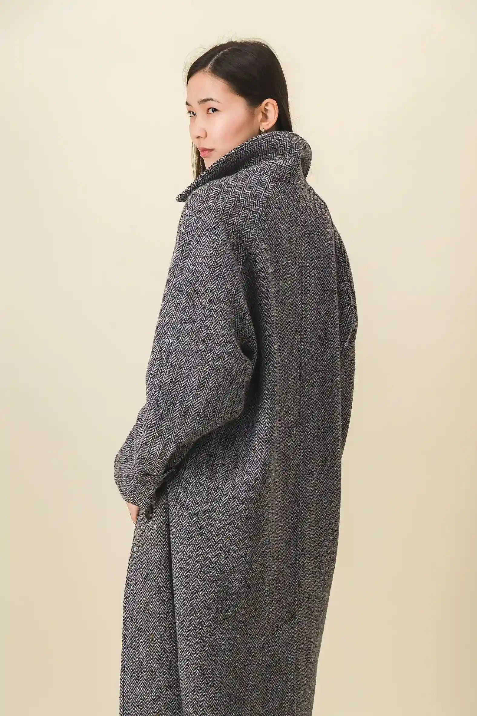 Women's long grey-black heather coat