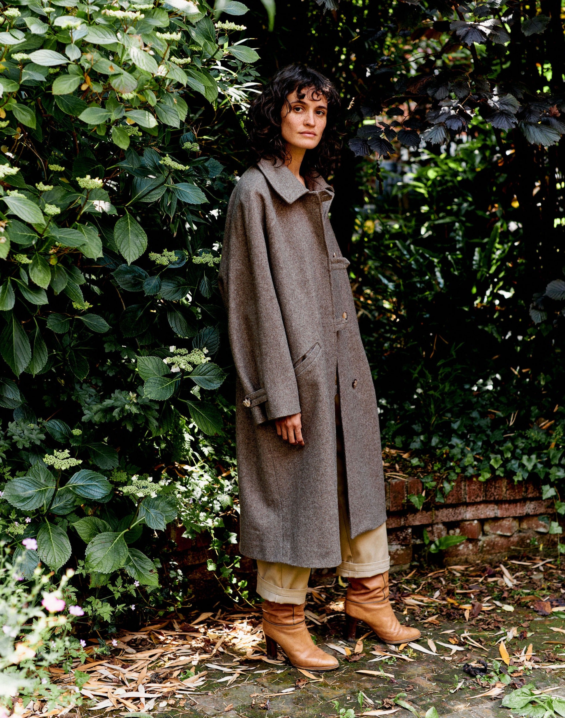 SIXSOEURS_AW23_by_Jennifer-Sath-408_edited.jpg