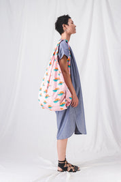 women's pink fishing tote bag__pe25