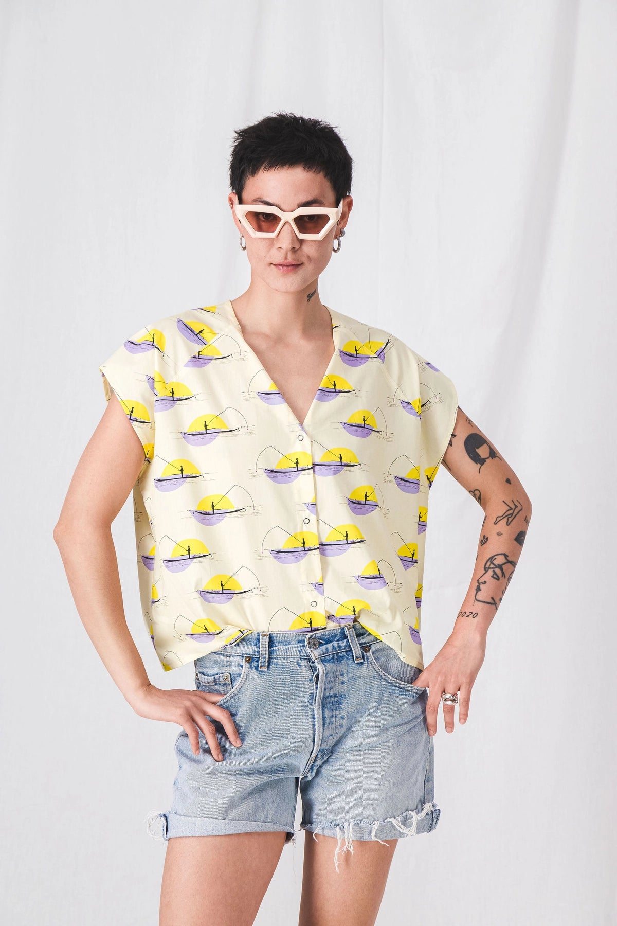 top_printed_women_yellow__pe25