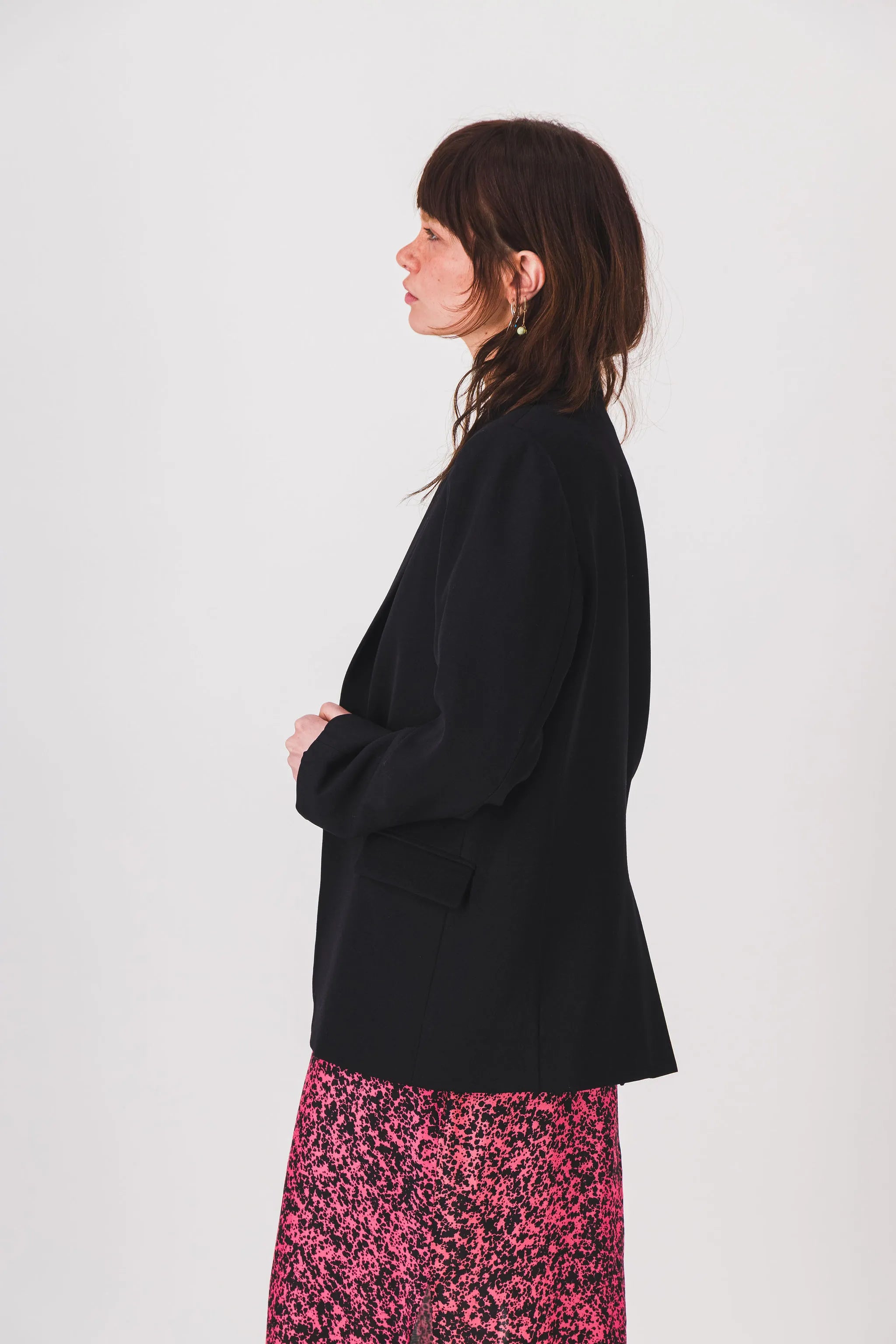 blazer_femme_noir_blazer_lois_pe25