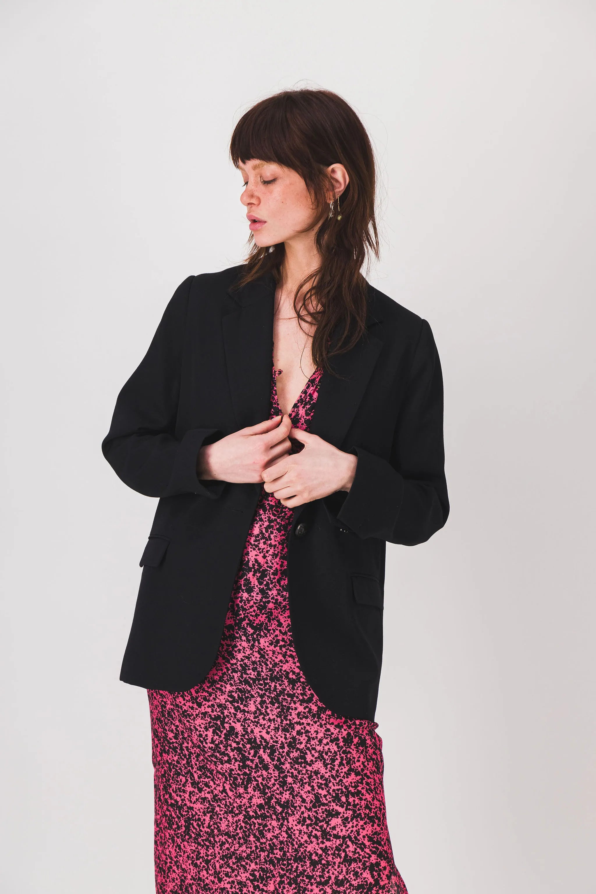 blazer_femme_noir_blazer_lois_pe25