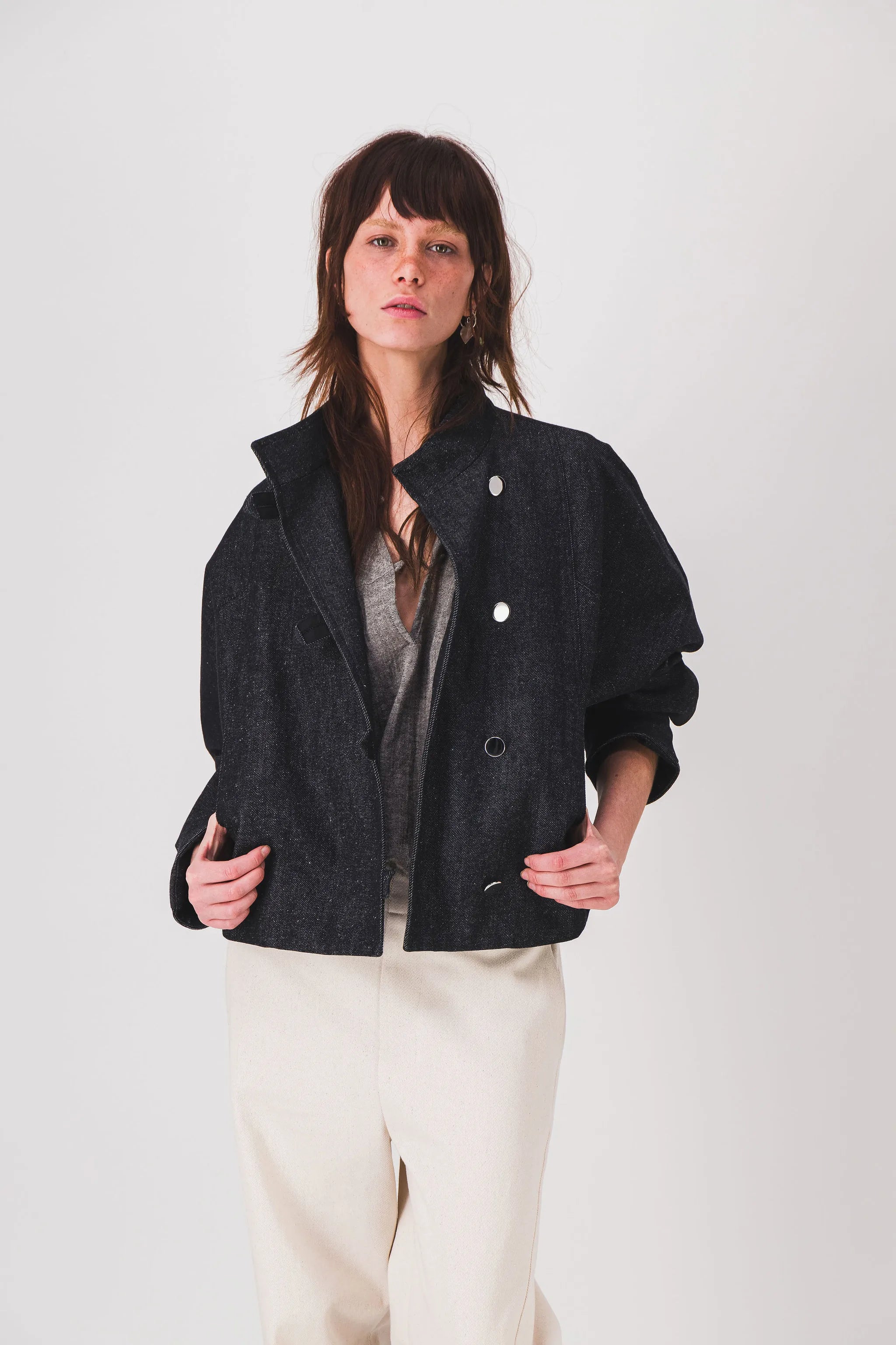 women's_black_jean_jacket_dean_jacket_pe25
