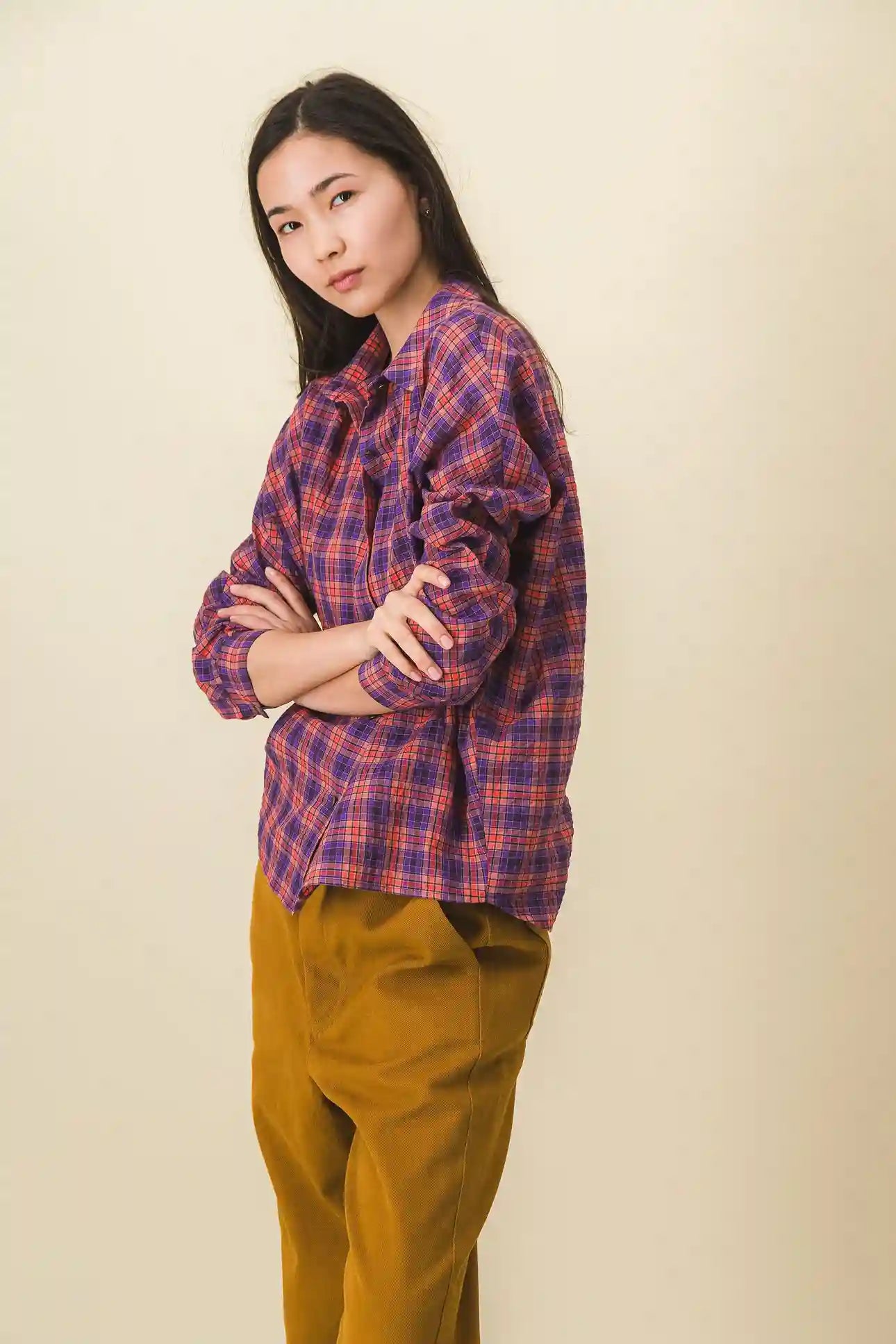 women's red and blue checkered shirt