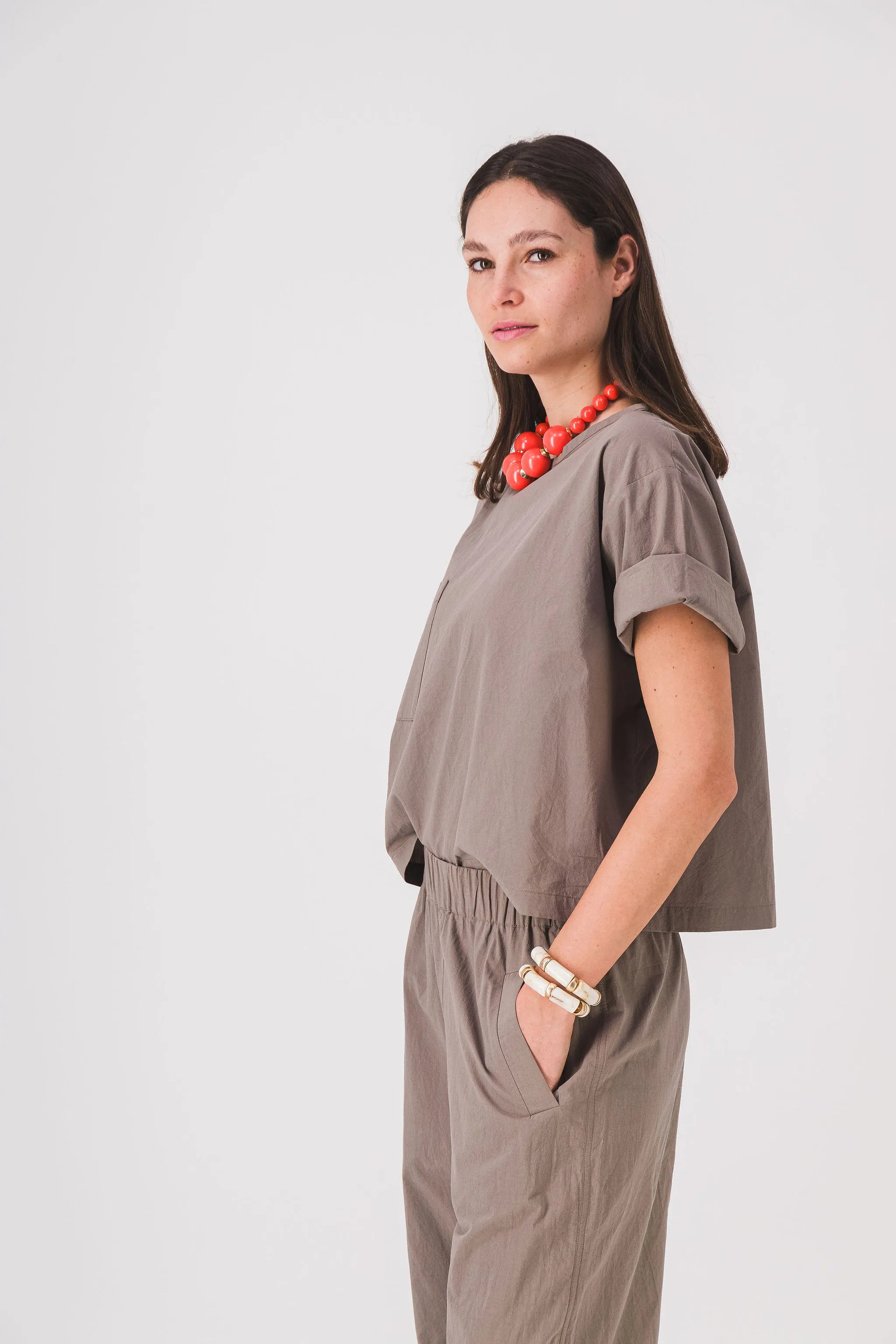 loose_woman_pants_khaki_finn_pantalon_pe25