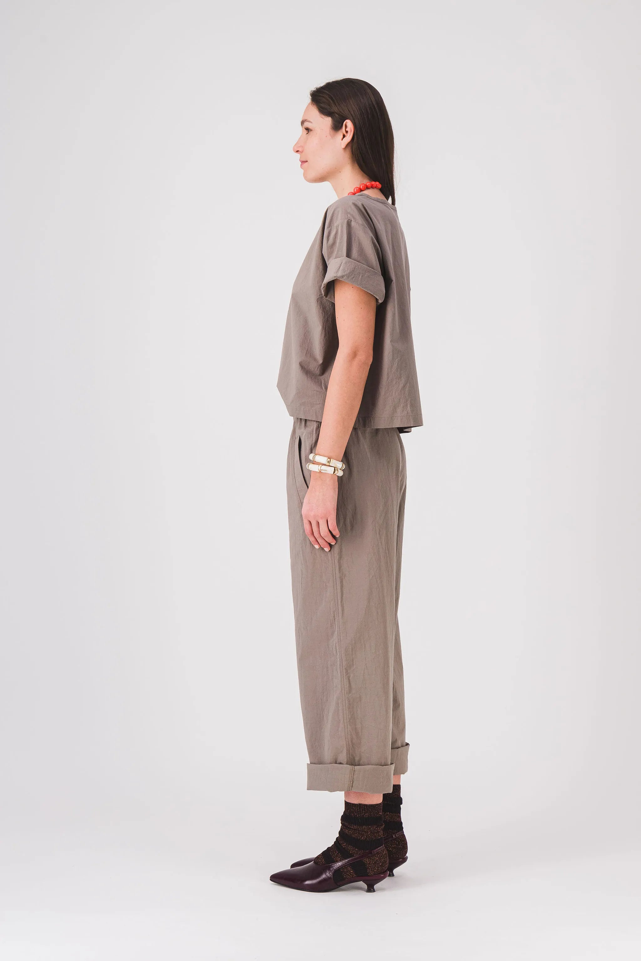 loose_woman_pants_khaki_finn_pantalon_pe25