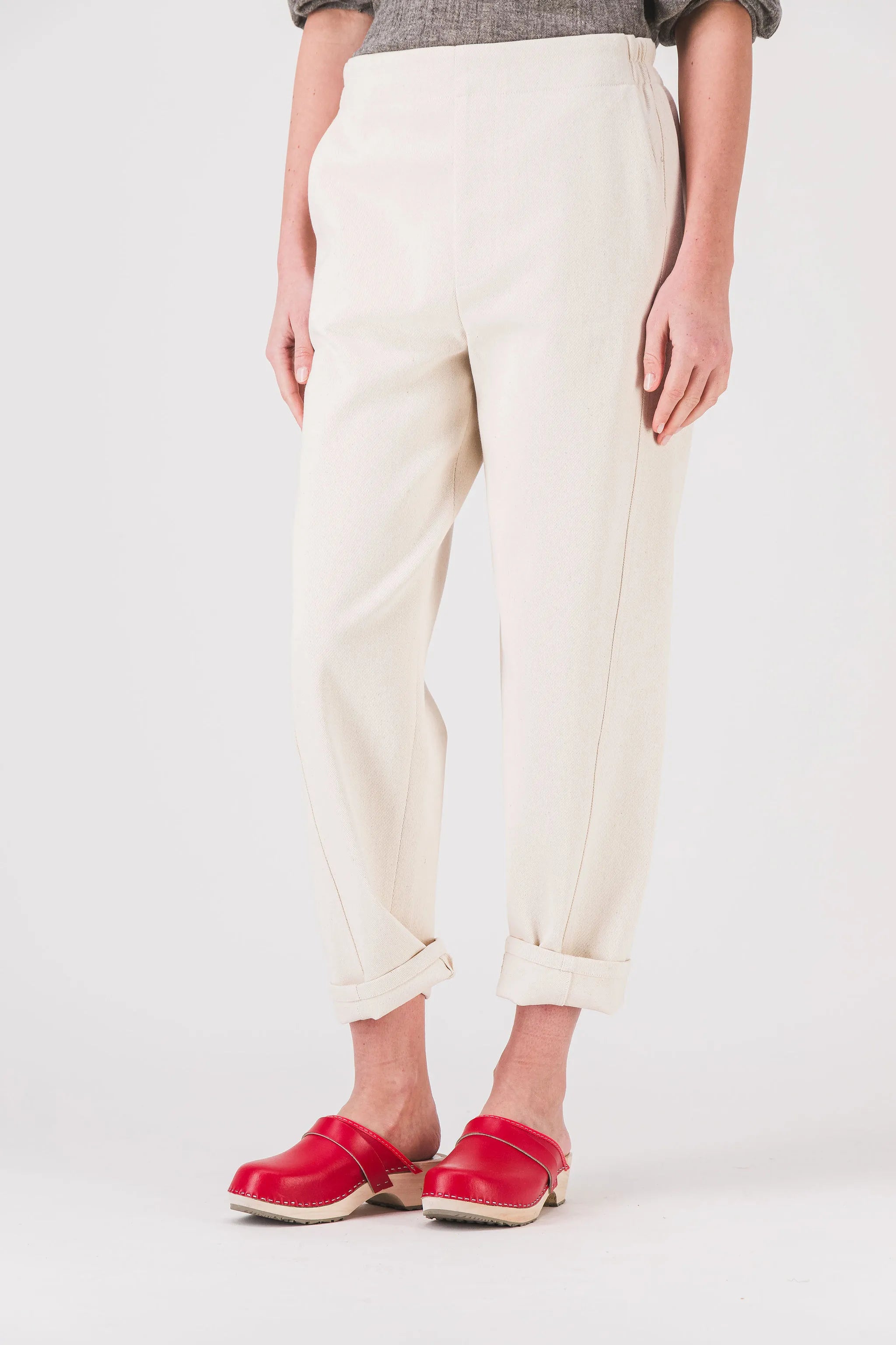 women's_twisted_ecru_pants_steba_pe25