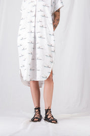 loose_and_long_white_dress__pe25