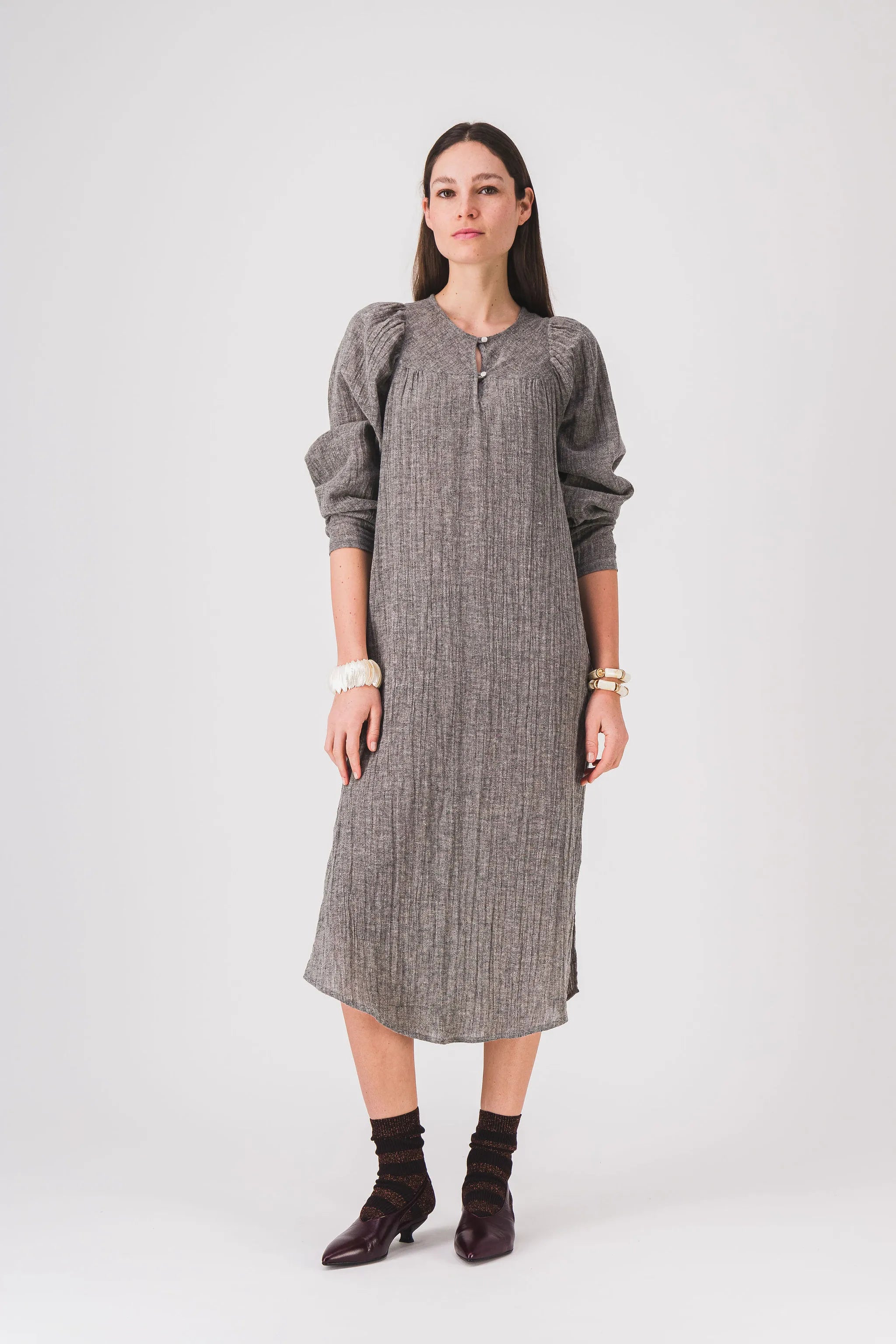 long_straight_grey_dress_vanity_dress_pe25