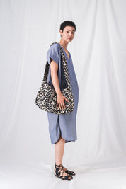 POLLY ECRU MESSENGER BAG