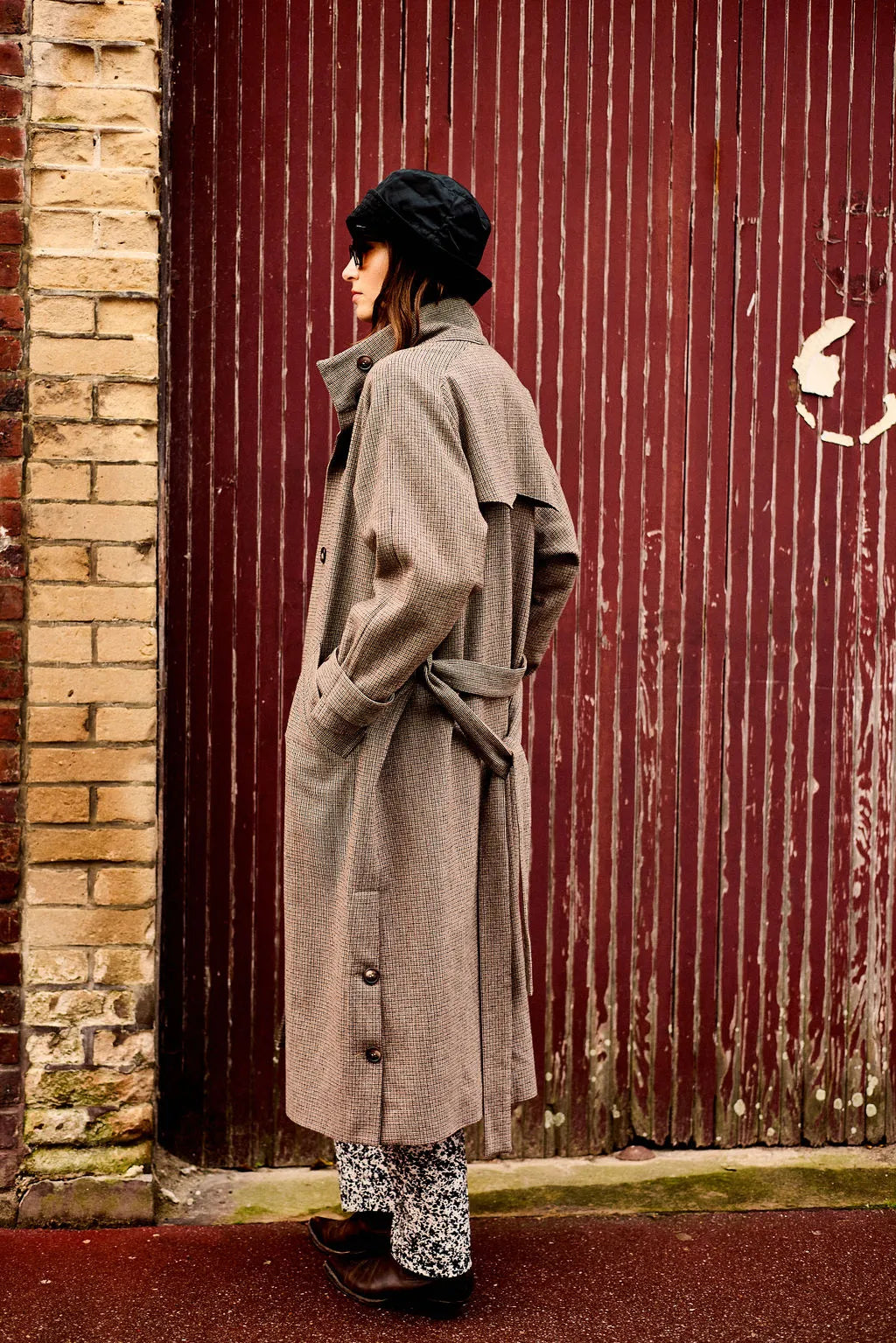 trench_femme_long_noir_marron_en_laine_trench_achille_pe25LB6.webp