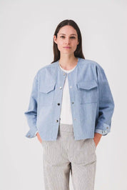 women's short denim jacket in blue serena jacket pe25